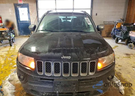 2015 Jeep Compass Sport z USA, uszkodzony, nr VIN 1C4NJDBB7FD416587